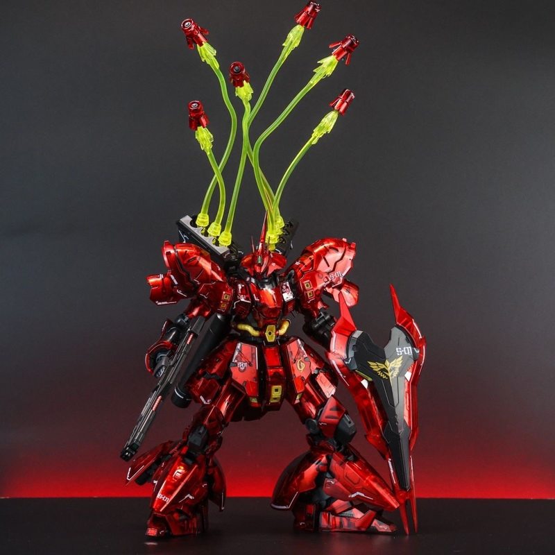 STAR RG 1/144 Sazabi Kit de Mo - Bandai Gundam Rg reseña y precio